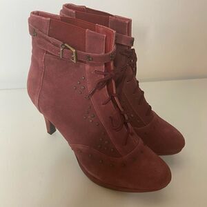 NWOT Lou Lou de la Falaise Red Suede Boots